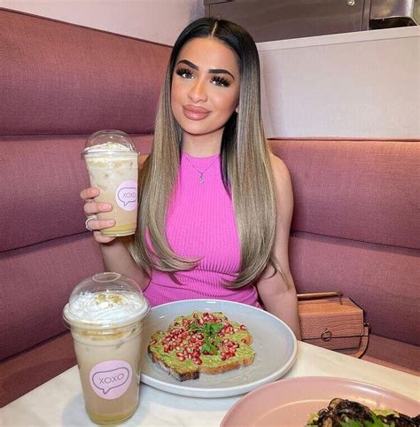 Reinholds middle eastern single women